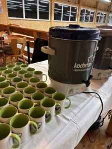 Glühwein zum Stockschießen Glühwein in der Stockschützenhalle in Ismaning nahe Restaurant Erber